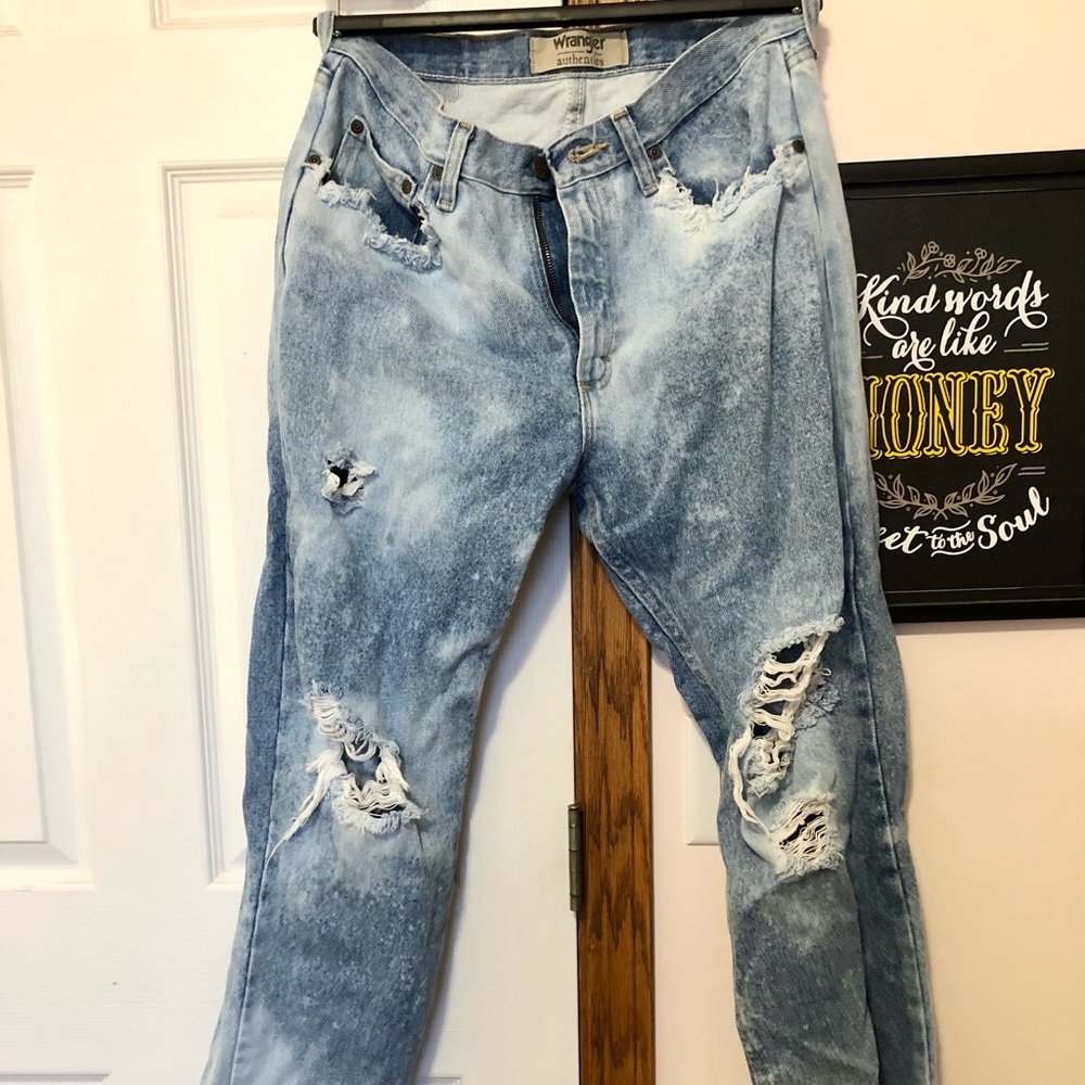 Wrangler Vintage Distressed Jeans